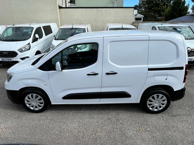 Vauxhall Combo 1.5 Turbo D 2300 Prime L1 H1 Euro 6 S S White #5