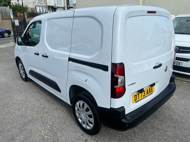 Vauxhall Combo 1.5 Turbo D 2300 Prime L1 H1 Euro 6 S S White #6