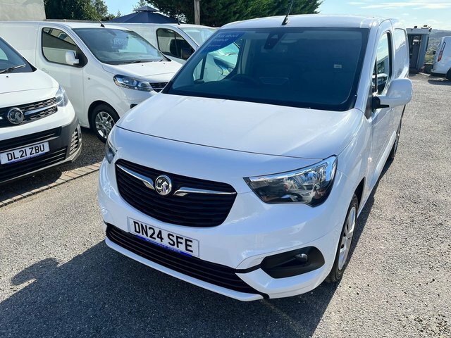 Vauxhall Combo 2300 Prime L1 H1 Swb 1.5 Turbo D 100Ps White #3