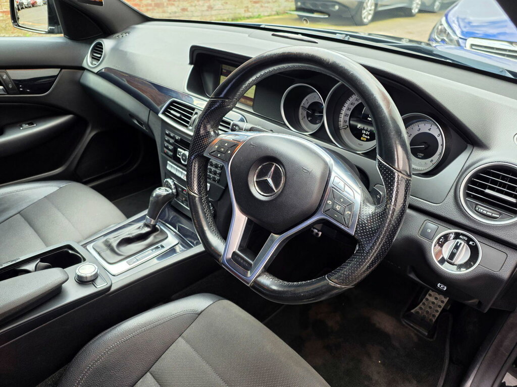 Mercedes-Benz C Class C220 Cdi Blueefficiency Amg Sport Silver #11