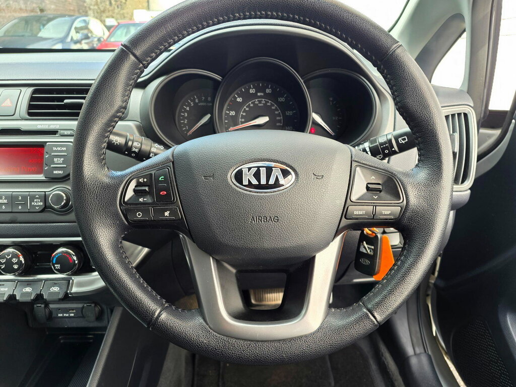 Kia RIO 1.1 Crdi Ecodynamics 1 Air Euro 5 Ss Red #20
