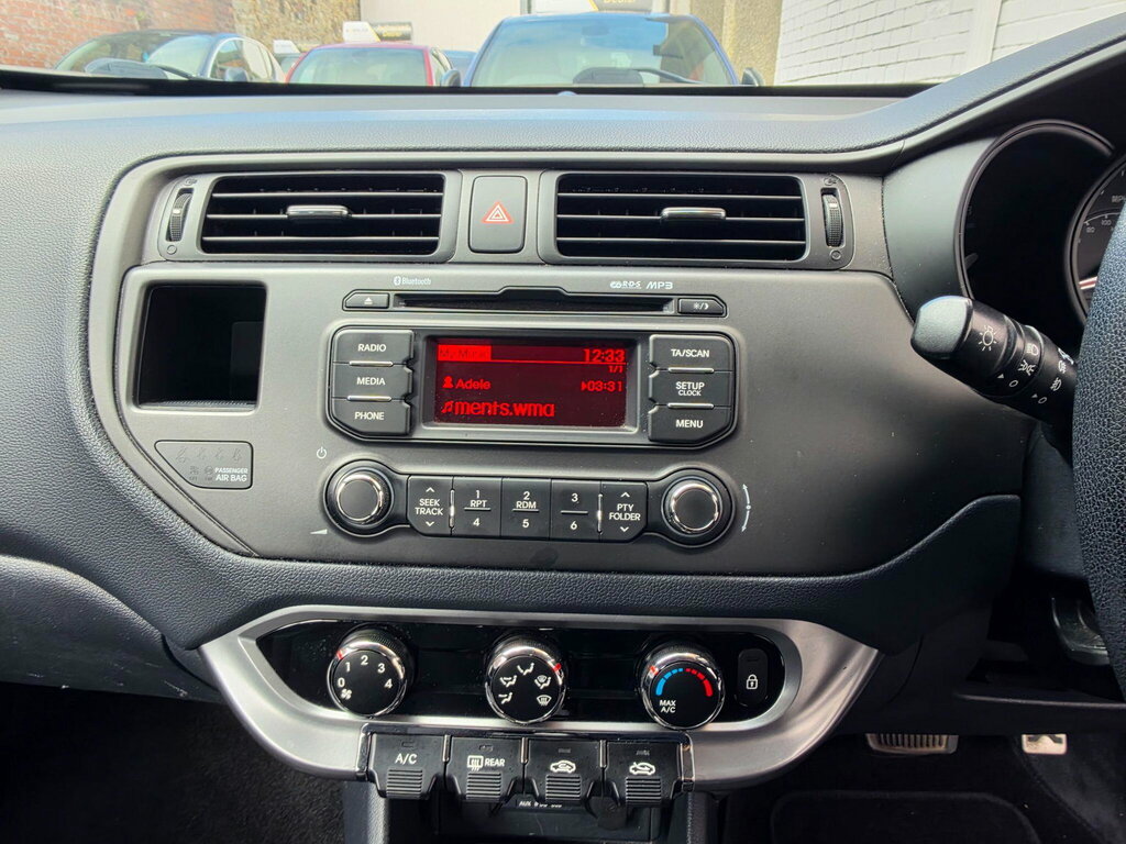 Kia RIO 1.1 Crdi Ecodynamics 1 Air Euro 5 Ss Red #17