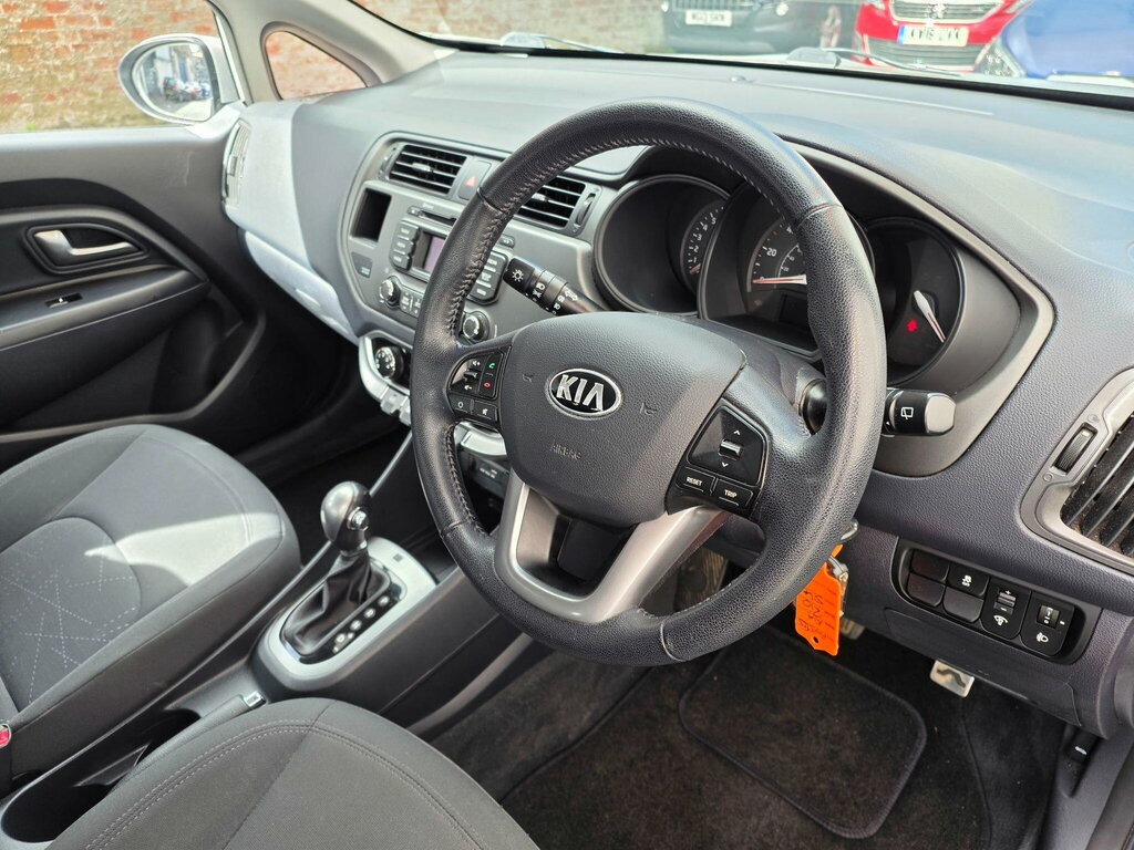 Kia RIO 1.1 Crdi Ecodynamics 1 Air Euro 5 Ss Red #19
