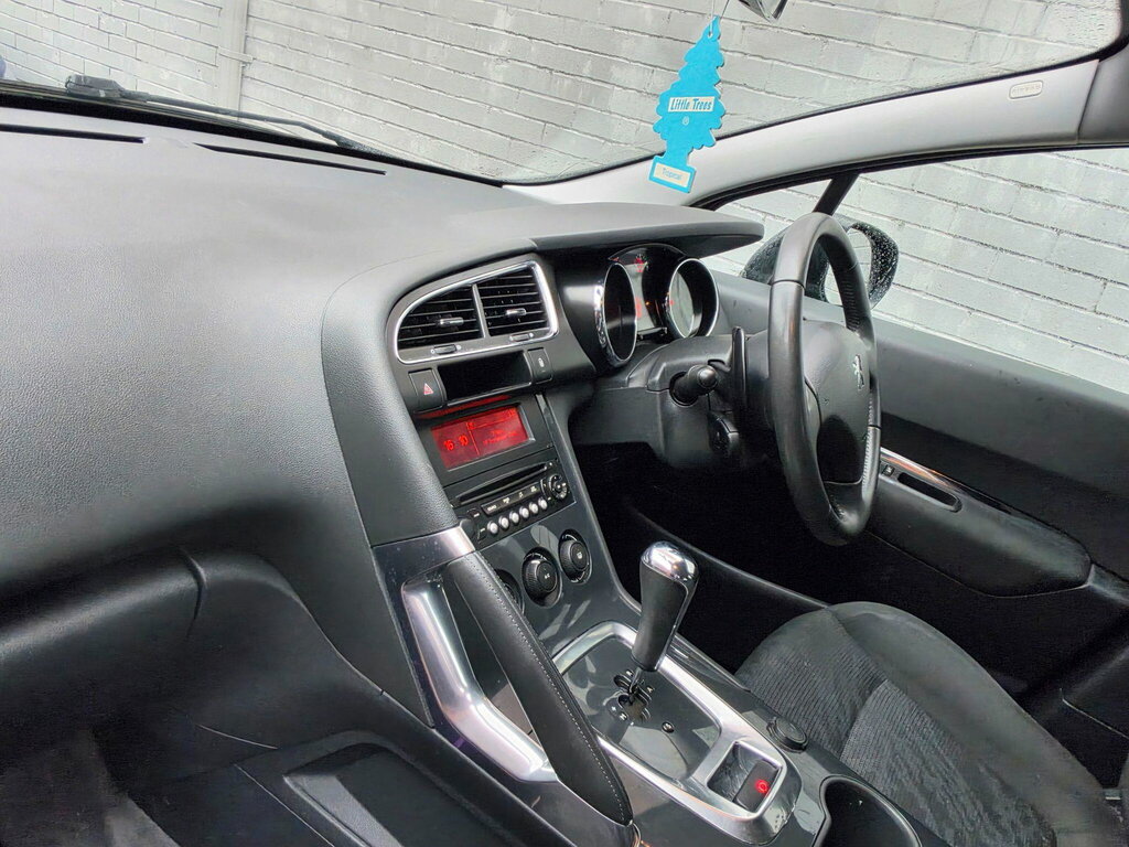 Peugeot 3008 1.6 E-hdi Active Egc Black #11