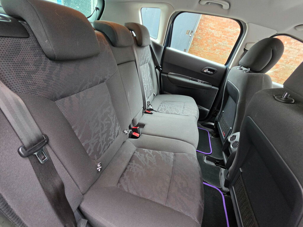 Peugeot 3008 1.6 E-hdi Active Egc Black #17
