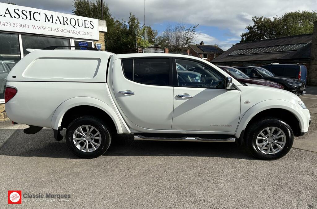 Mitsubishi L200 2.5 Di-d Challenger Pickup Double Cab M White #5