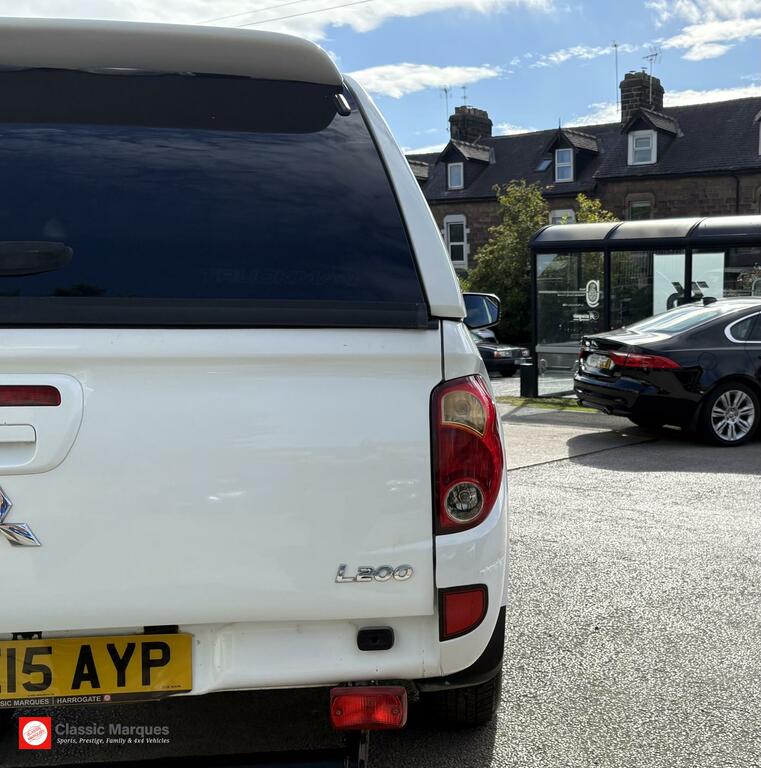 Mitsubishi L200 2.5 Di-d 4X4 Double Cab Pick Up 4Wd White #7