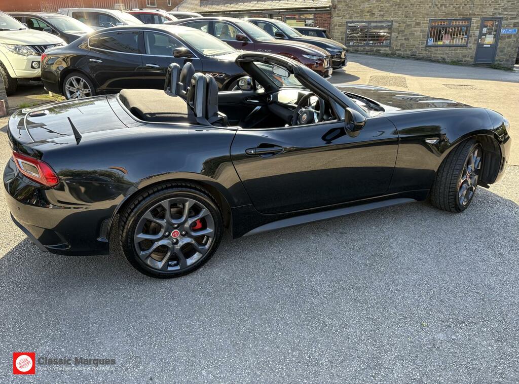 Abarth 124 Spider 1.4 Multiair Convertible Euro 6 1 Black #3