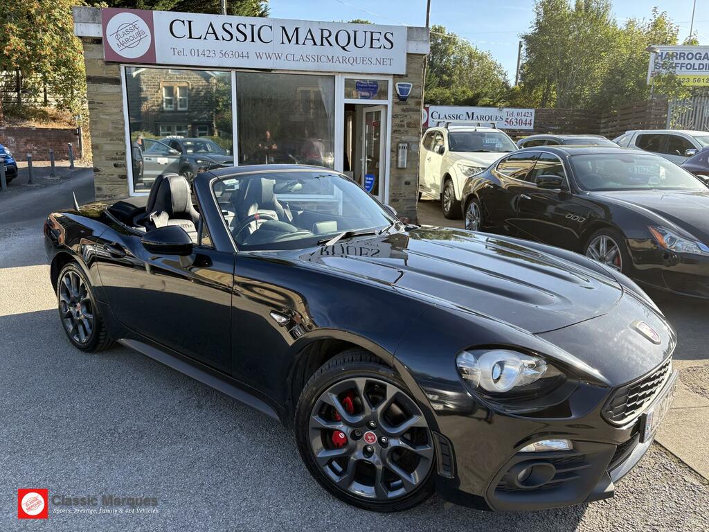 Abarth 124 Spider 1.4 Multiair Convertible Euro 6 1 Black