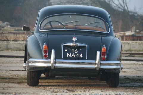 Jaguar XK Coupe #4