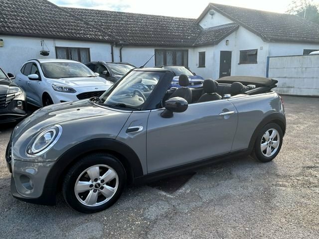 Mini Convertible 1.5 Cooper Classic Convertible E Grey #2