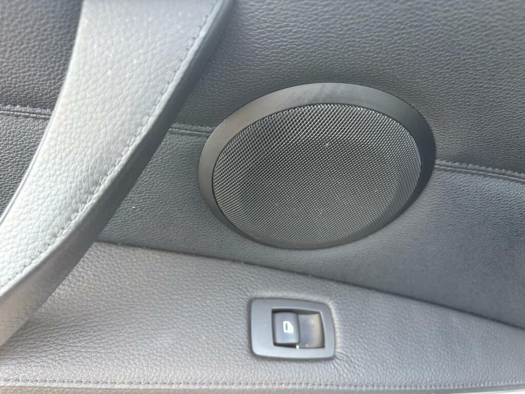 BMW 3 Series 3.0 325D M Sport Silver #35