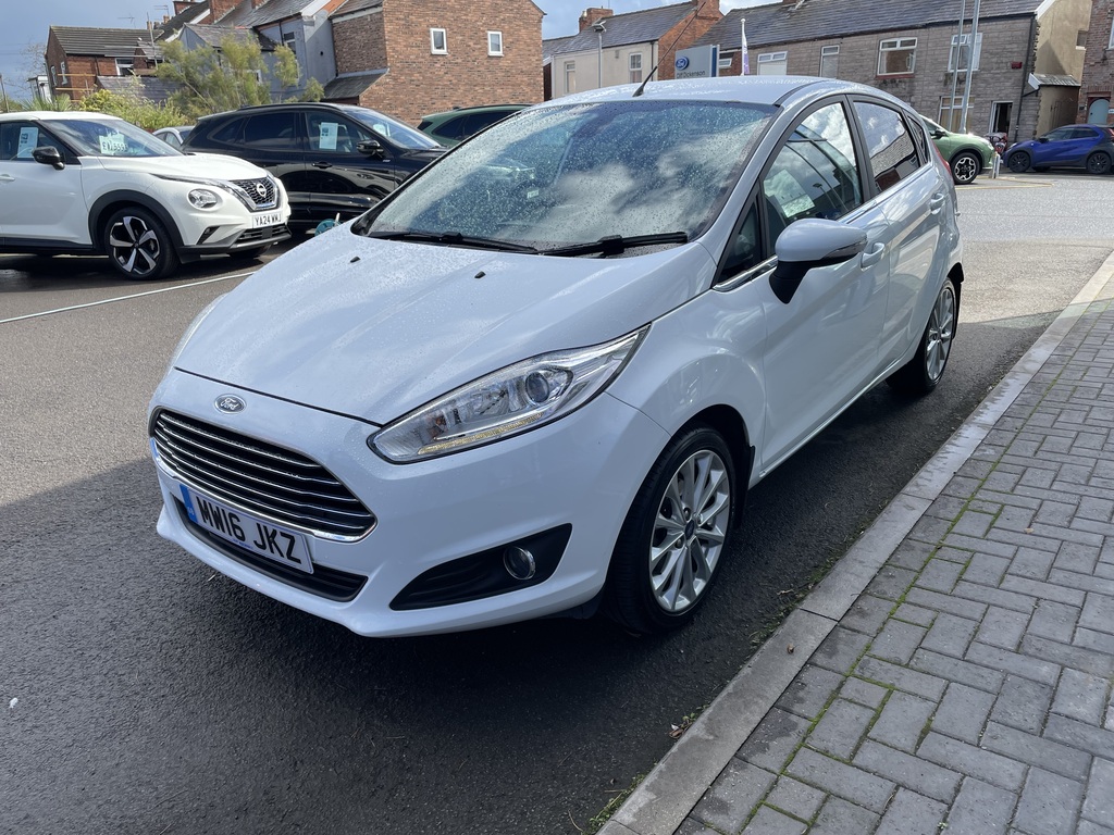 Ford Fiesta 1.0 Fiesta Ecoboost Titanium X Navigation White #3