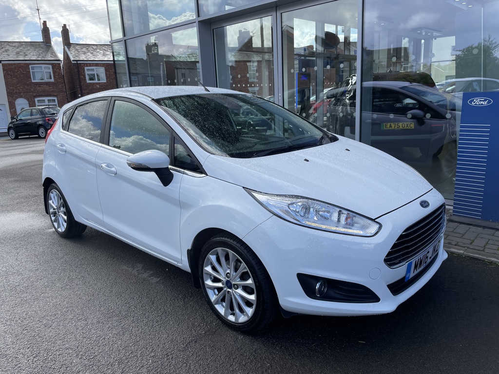 Ford Fiesta 1.0 Fiesta Ecoboost Titanium X Navigation White