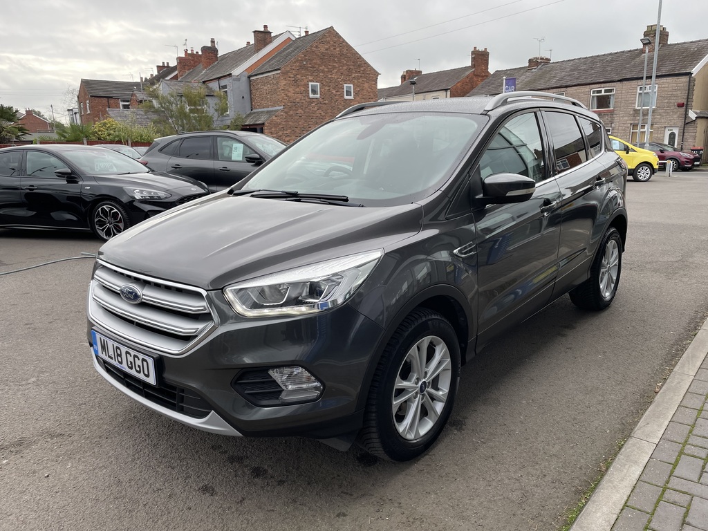 Ford Kuga 1.5 Ecoboost Titanium 2Wd Grey #3