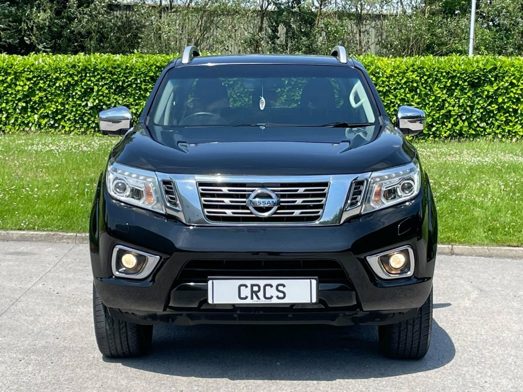 Nissan Navara 2.3 Dci Tekna Pickup Double Cab Black #6