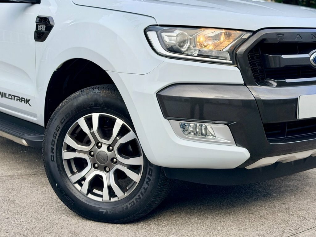 Ford Ranger Xlt 4X4 Dcb Tdci 4-Door White #28