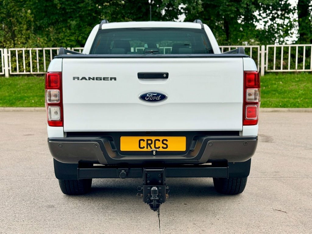 Ford Ranger Xlt 4X4 Dcb Tdci 4-Door White #9