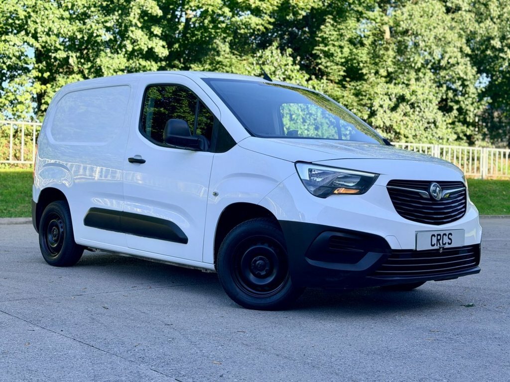 Vauxhall Combo 1.6 Turbo D 2000 Edition Panel Van Manu White