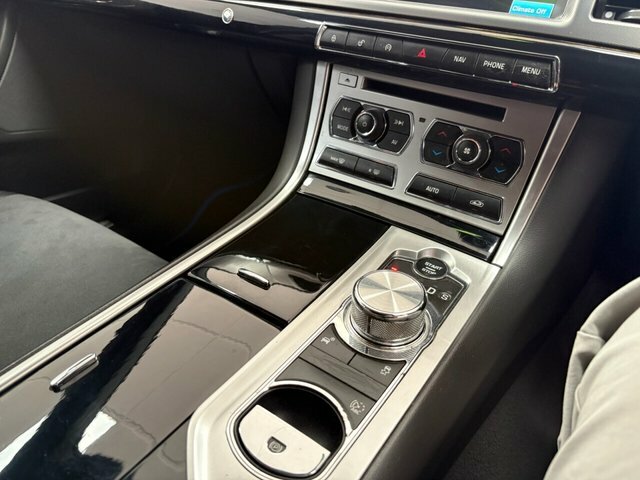 Jaguar XF Xf R V8 Red #24