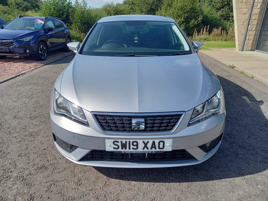 Seat Leon 1.6 Tdi Se Dynamic Ez Dsg Silver #2