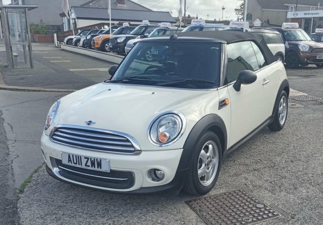 Mini Convertible 1.6 One Convertible Euro 5 98 P White