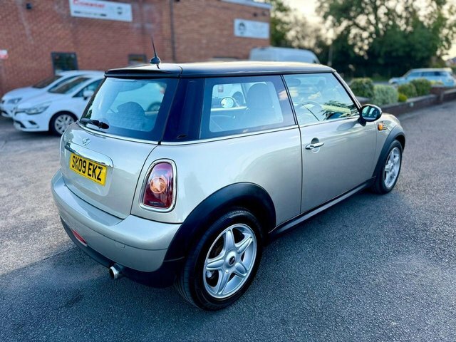 Mini Hatch One 1.4 One 94 Bhp Silver #4