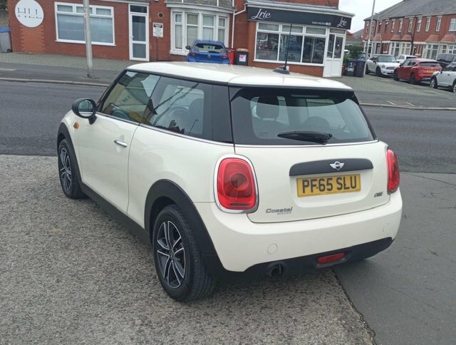 Mini Hatch 1.2 One Hatchback Euro 6 S S White #3