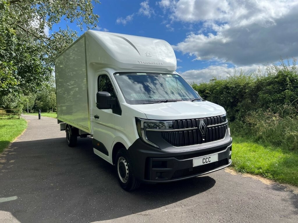 Renault Master 2.0 Ll35 Dci 150 Advance Luton With Tail Lift White
