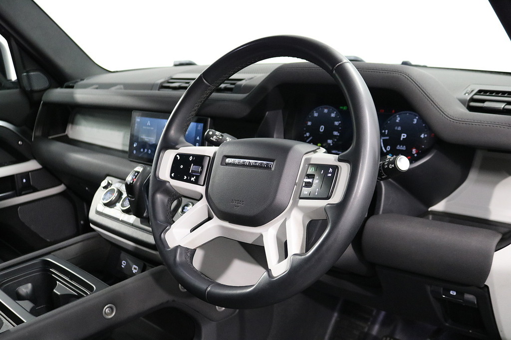 Land Rover Defender 110 Defender Se D Mhev Black #16