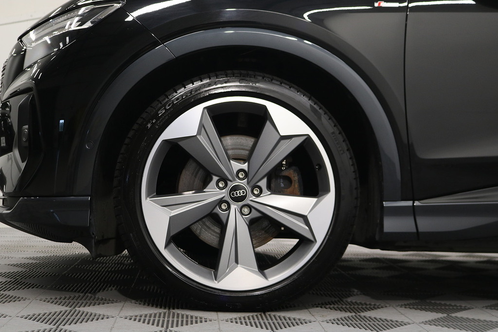 Audi Q4 E Tron 2024 45 Black Edition Sportback Black #9