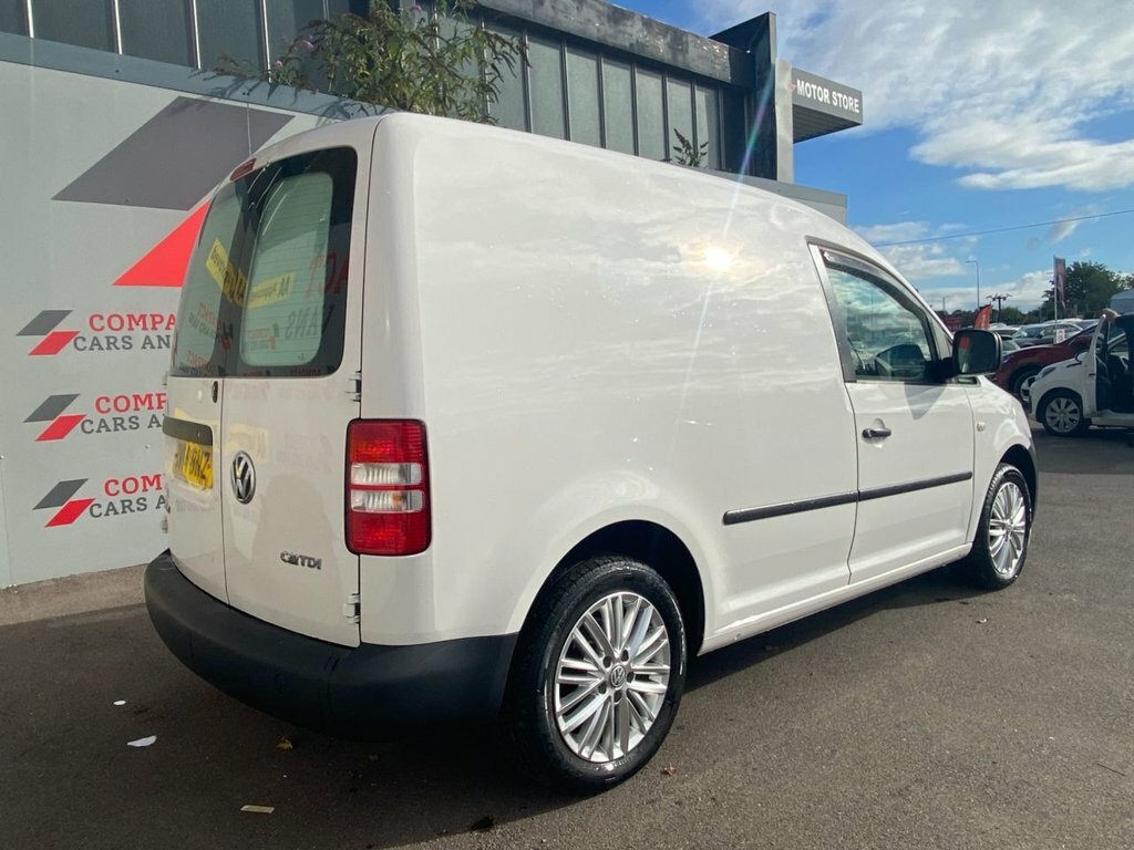 Volkswagen Caddy 1.6L C20 Startline White #5