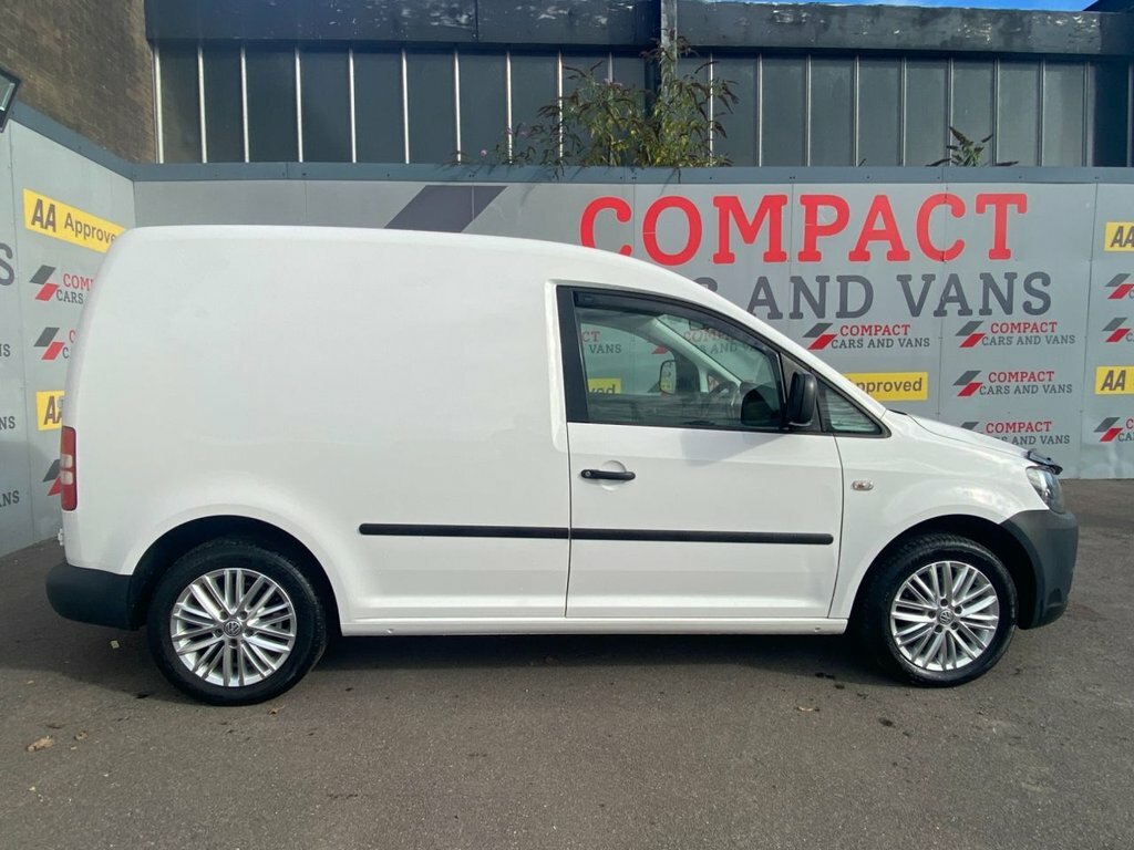 Volkswagen Caddy 1.6L C20 Startline White #4