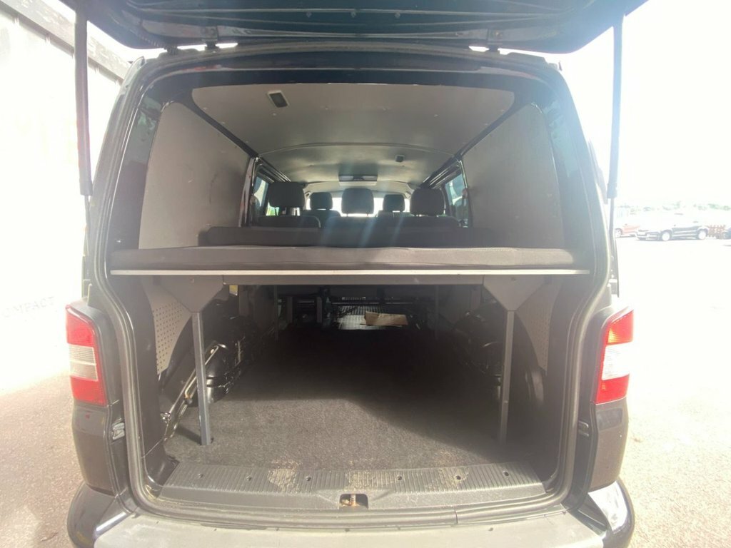 Volkswagen Transporter 2L T28 Highline Black #20