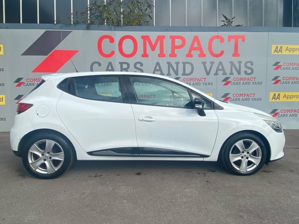 Renault Clio 1.2L Dynamique Nav White #4