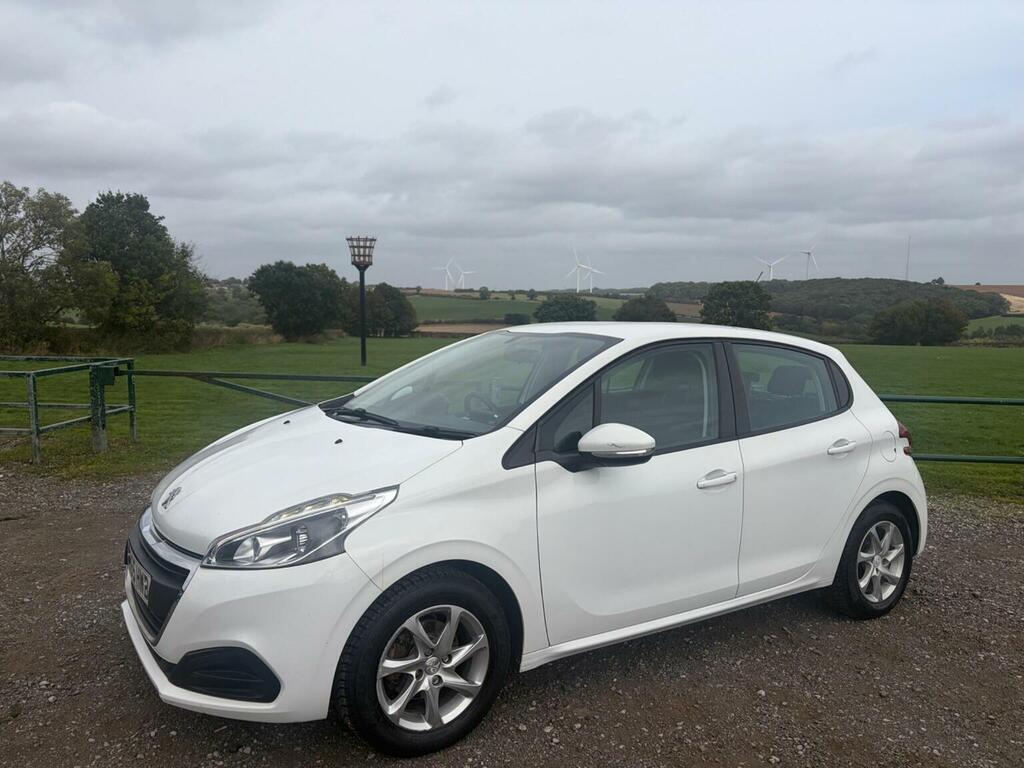 Peugeot 208 1.0 Puretech Active Euro 6 White #3