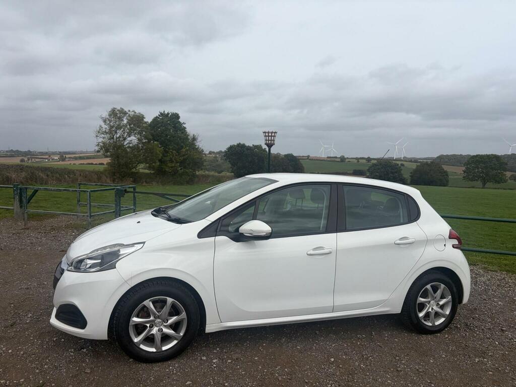 Peugeot 208 1.0 Puretech Active Euro 6 White #4