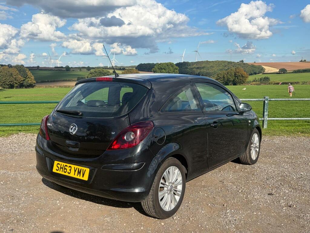 Vauxhall Corsa 1.4 16V Se Euro 5 Orange #8