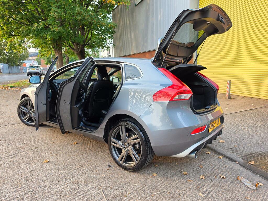 Volvo V40 2.0 D2 R-design Pro Euro 6 Ss Silver #34