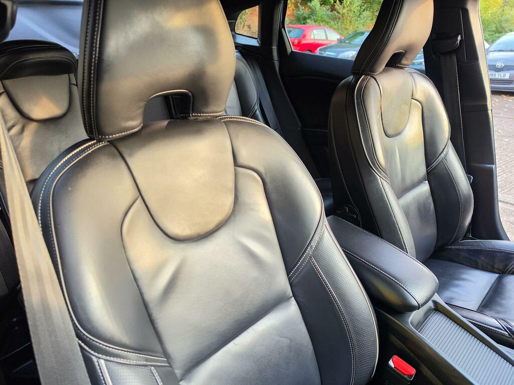 Volvo V40 2.0 D2 R-design Pro Euro 6 Ss Silver #26