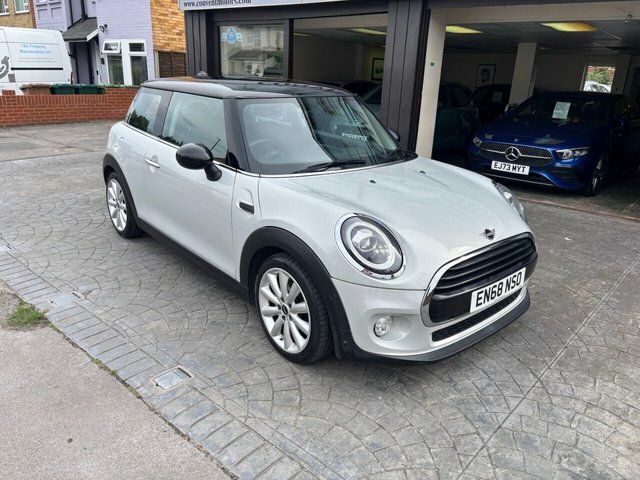 Mini Hatch 1.5 Cooper Classic Hatchback Eur Silver