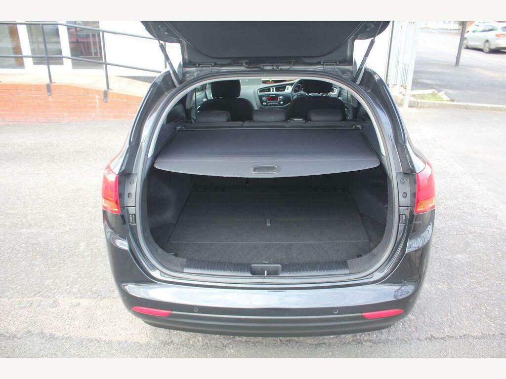 Kia Ceed 1.6 Crdi Ecodynamics 3 Sportswagon Manu Silver #14