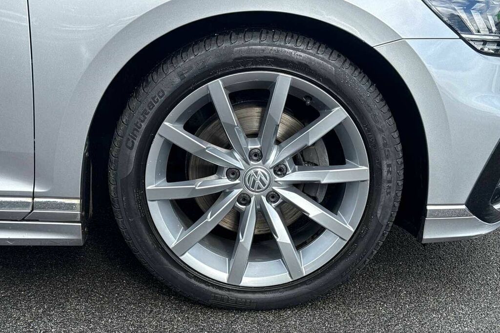 Volkswagen Passat 2.0 Tdi Evo Scr R-line Dsg Silver #5