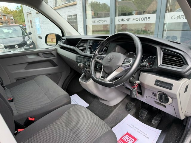Volkswagen Transporter T32 Pv Base 110 Bhp Grey #11