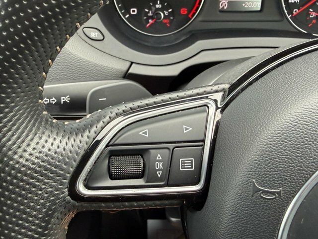 Audi Q3 1.4T Fsi Black Edition S Tronic  #29