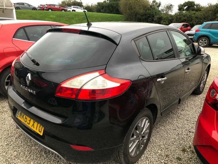 Renault Megane 1.5 Dci 110 Knight Edition Black #2