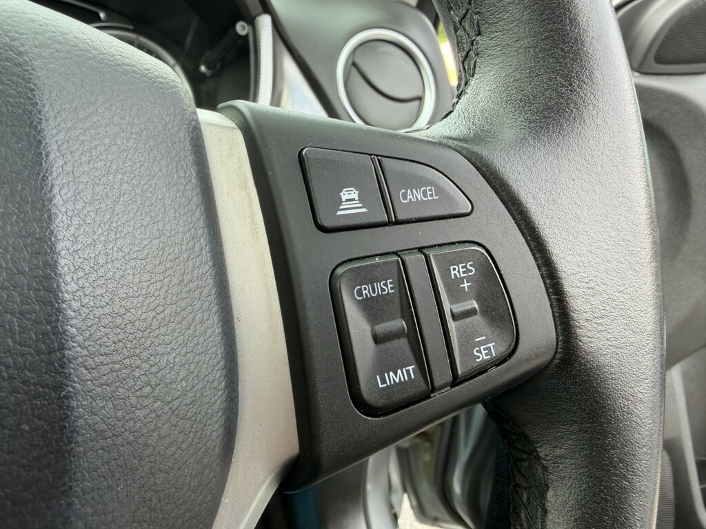 Suzuki Vitara Sz5 Boosterjet Allgrip Red #30