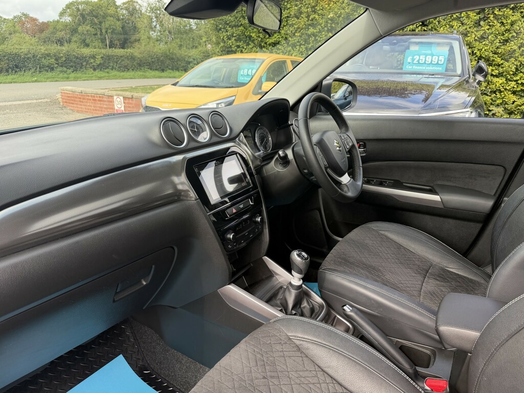 Suzuki Vitara Sz5 Boosterjet Allgrip Red #18
