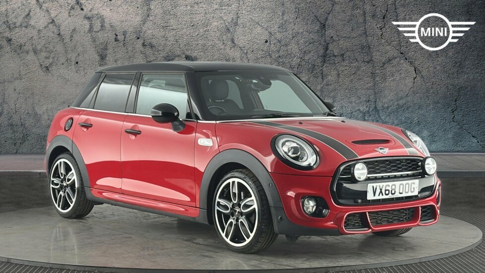 Mini Hatch 5-Door Hatch Cooper S Sport Red