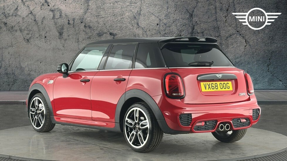 Mini Hatch 5-Door Hatch Cooper S Sport Red #2
